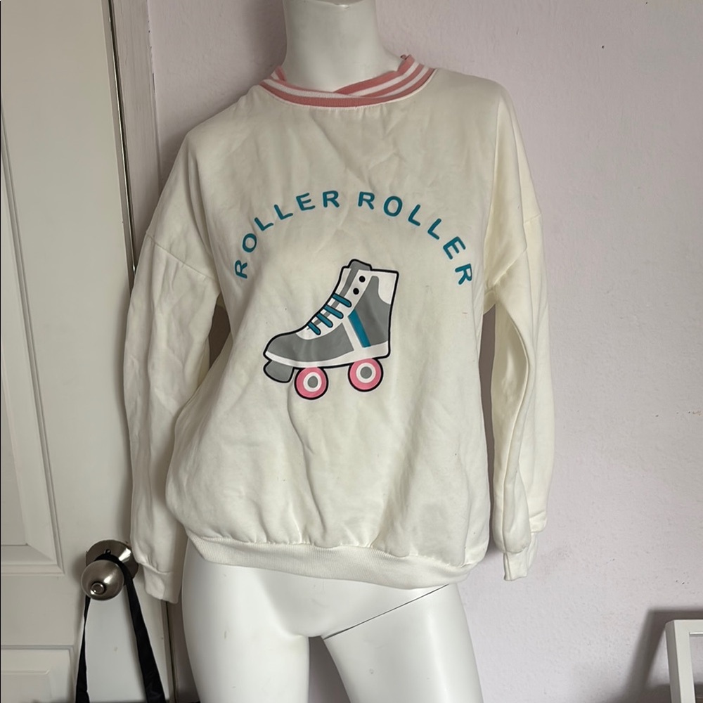 NWT Free Valley 80's vintage roller skate sweatshirt 
S/m